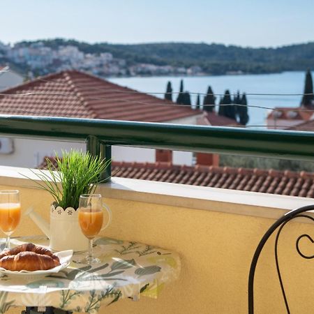 Apartment Anita Трогир Экстерьер фото